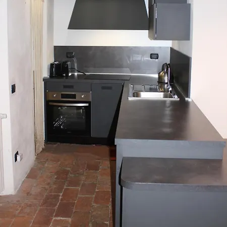 Historical House Medieval Abbey - Al Chiostro Apartment *